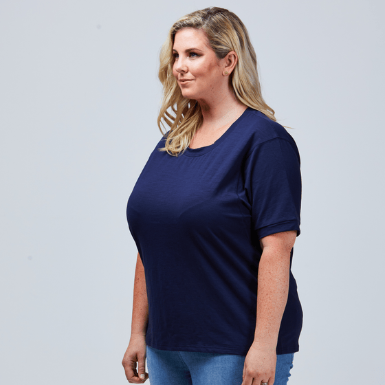 Jasmine Tee Navy 3