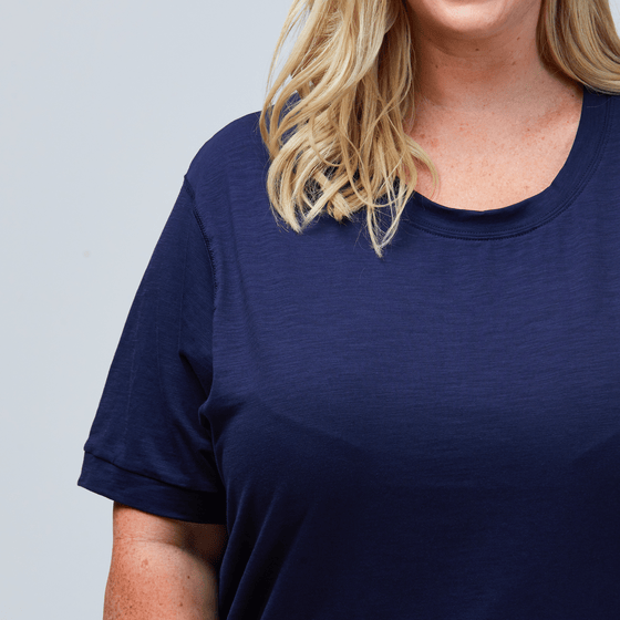Jasmine Tee Navy 5
