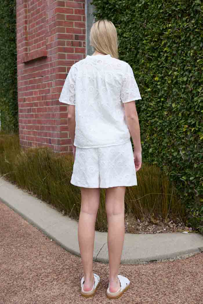 Zula Embroidered Short White 3