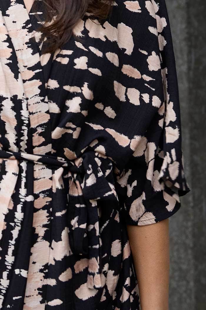 Esme Kimono Black Beige Print 4