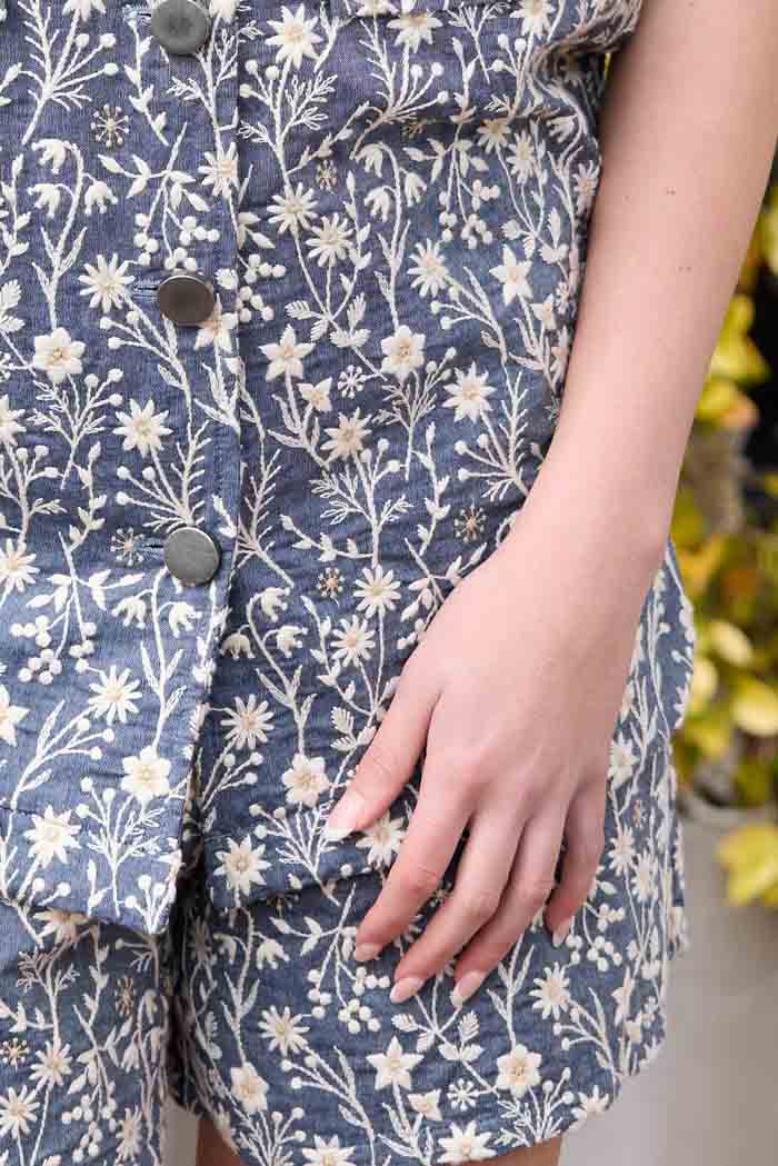 Archer Embroidered Floral Short 4