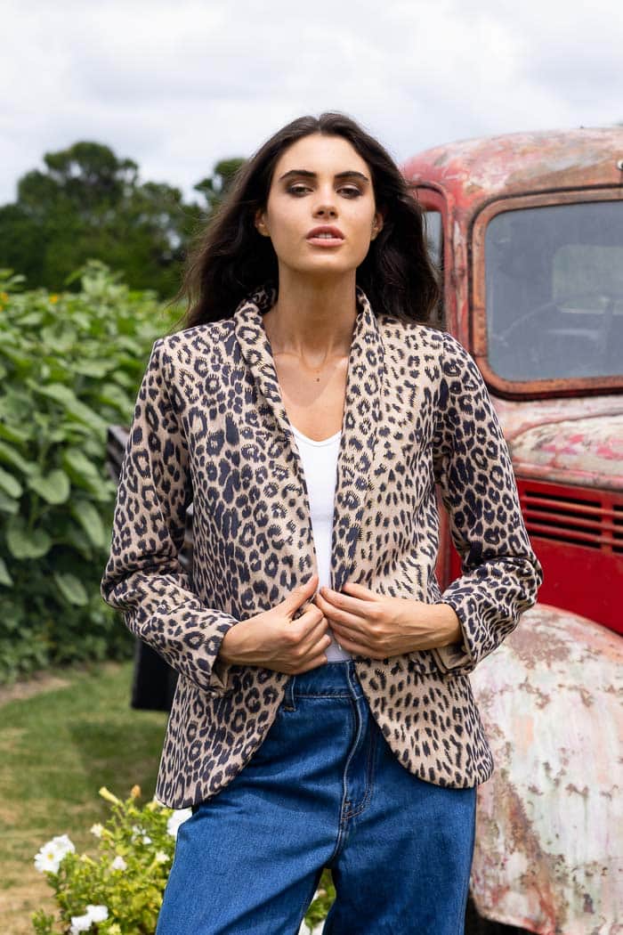 Lucy Blazer Suede Leopard Beige 2