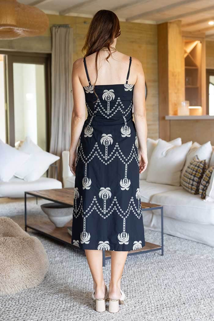 Rylee Midi Dress Embroidered Black 3