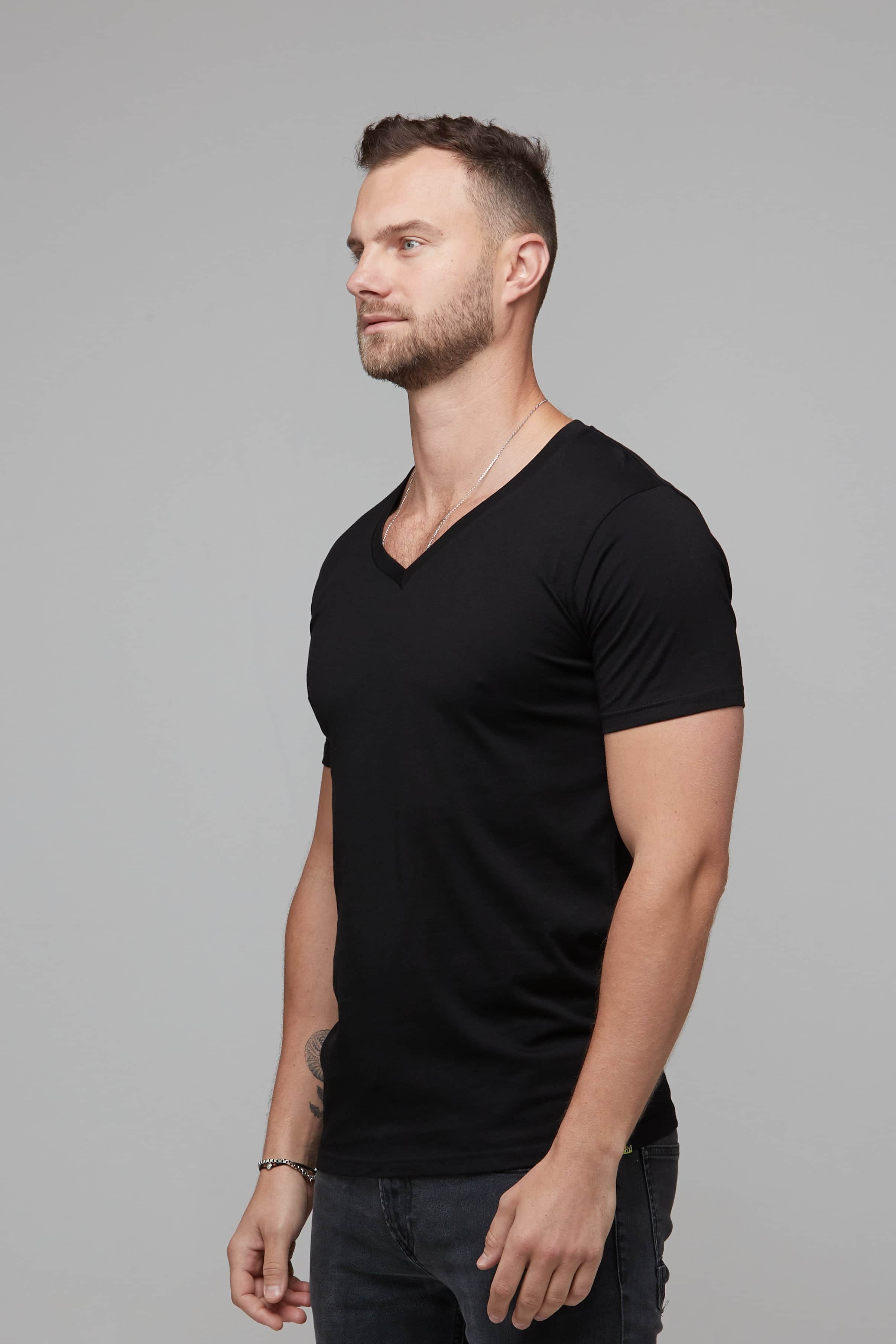 Erik V-Neck Tee Black 3