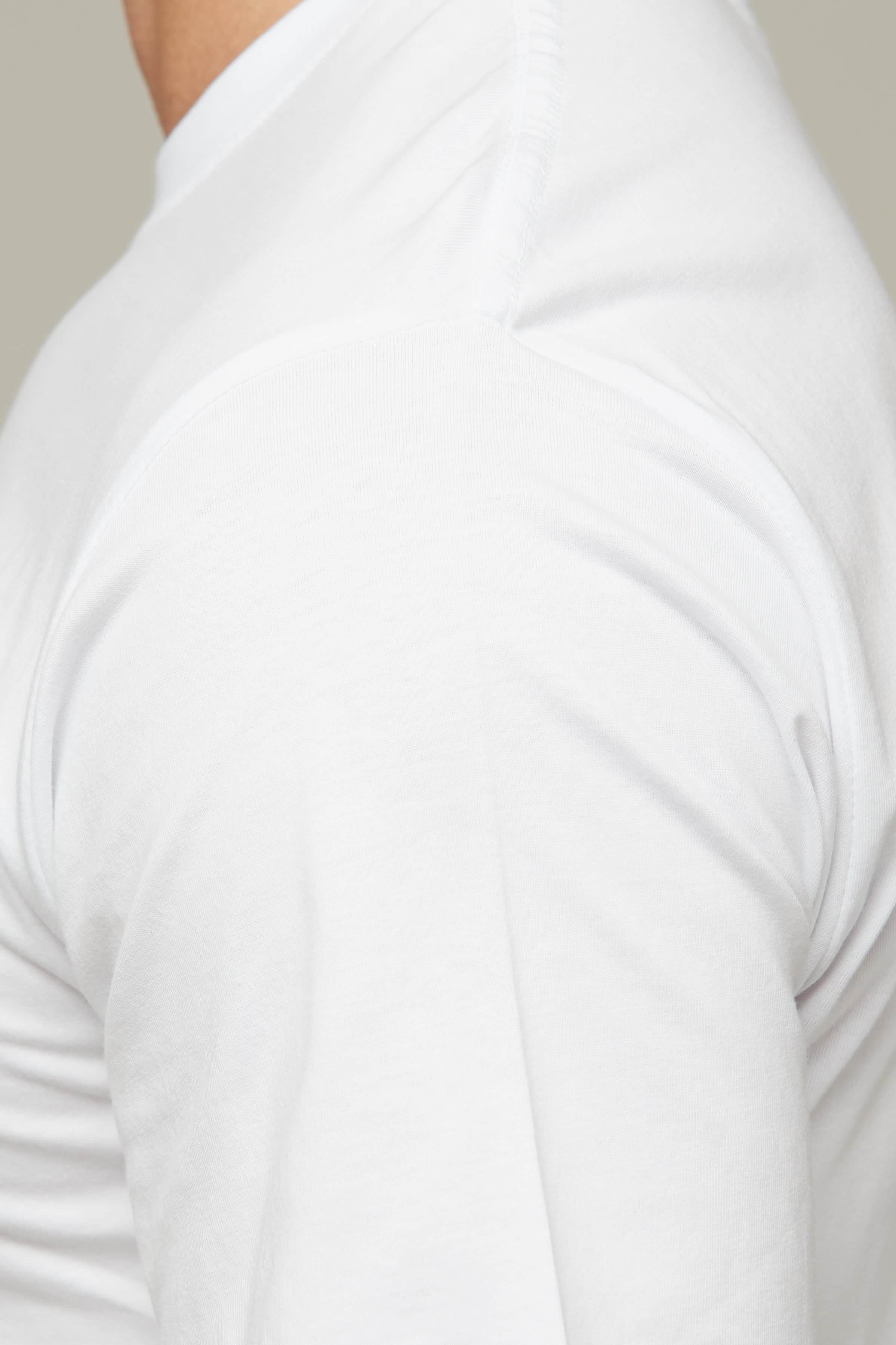 Nico Longline Tee White 9