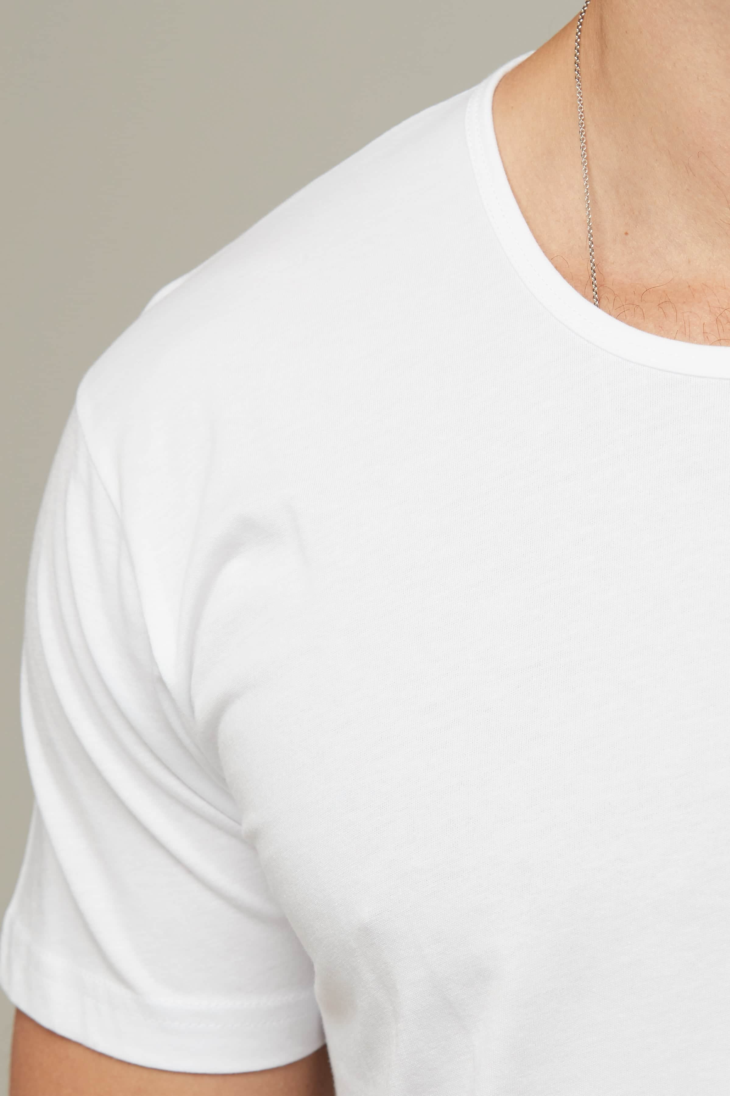 Zayn Tee White 6