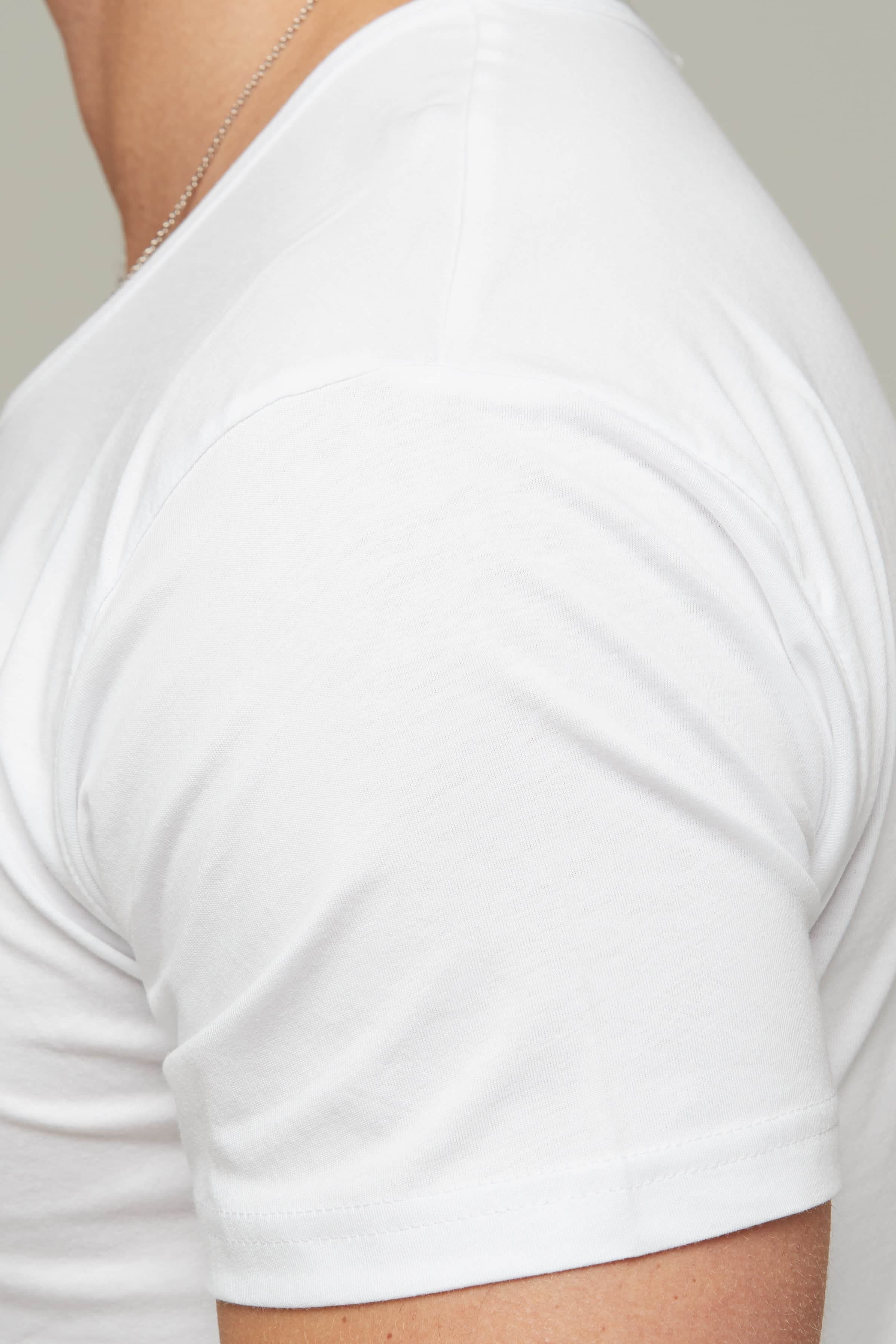 Zayn Tee White 9