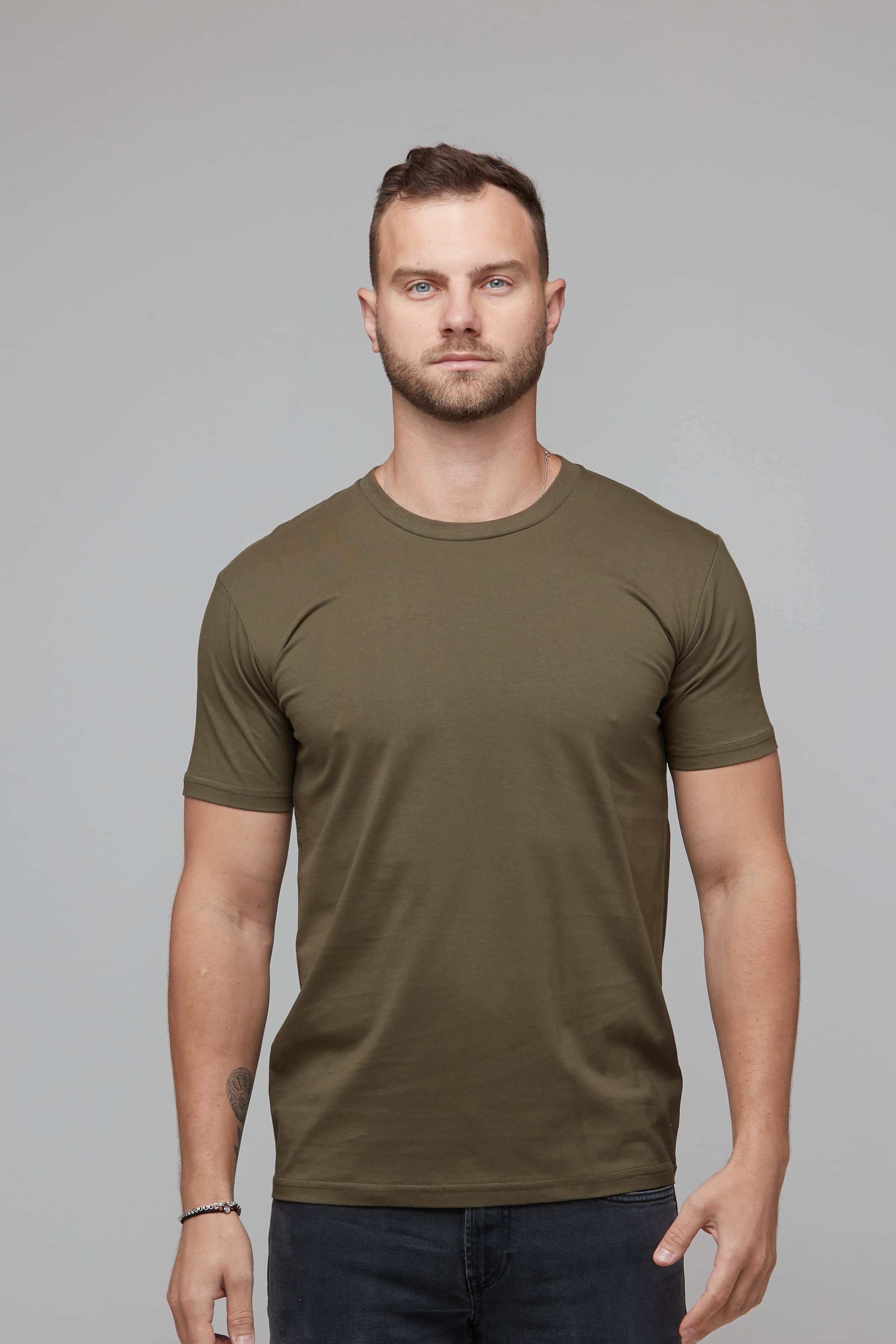 mens standard fit cotton tee army green