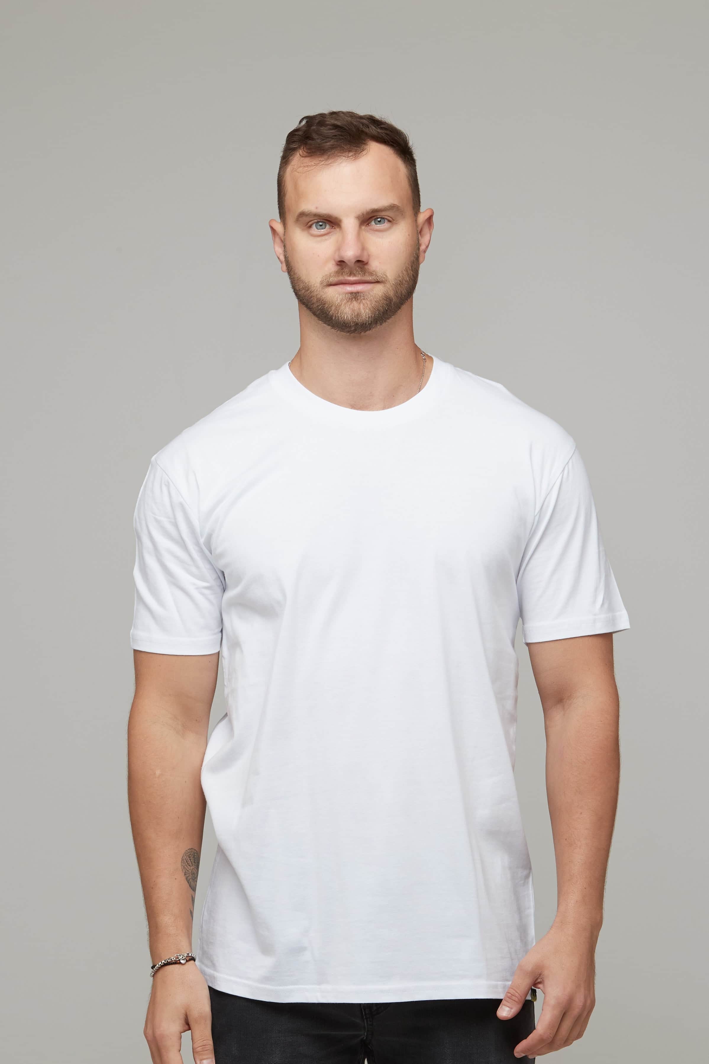 mens standard fit cotton tee white