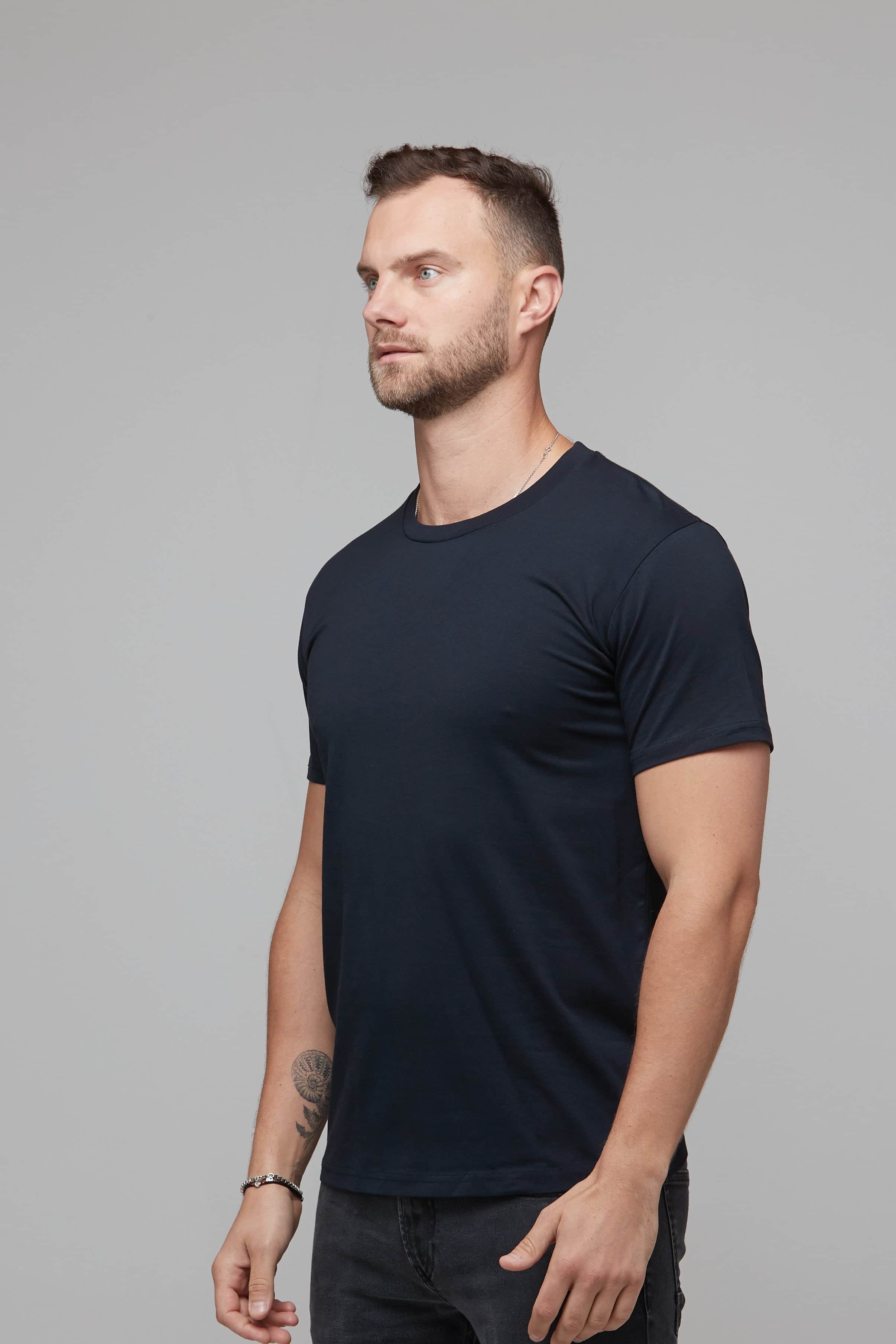 Andre Tee Navy 3