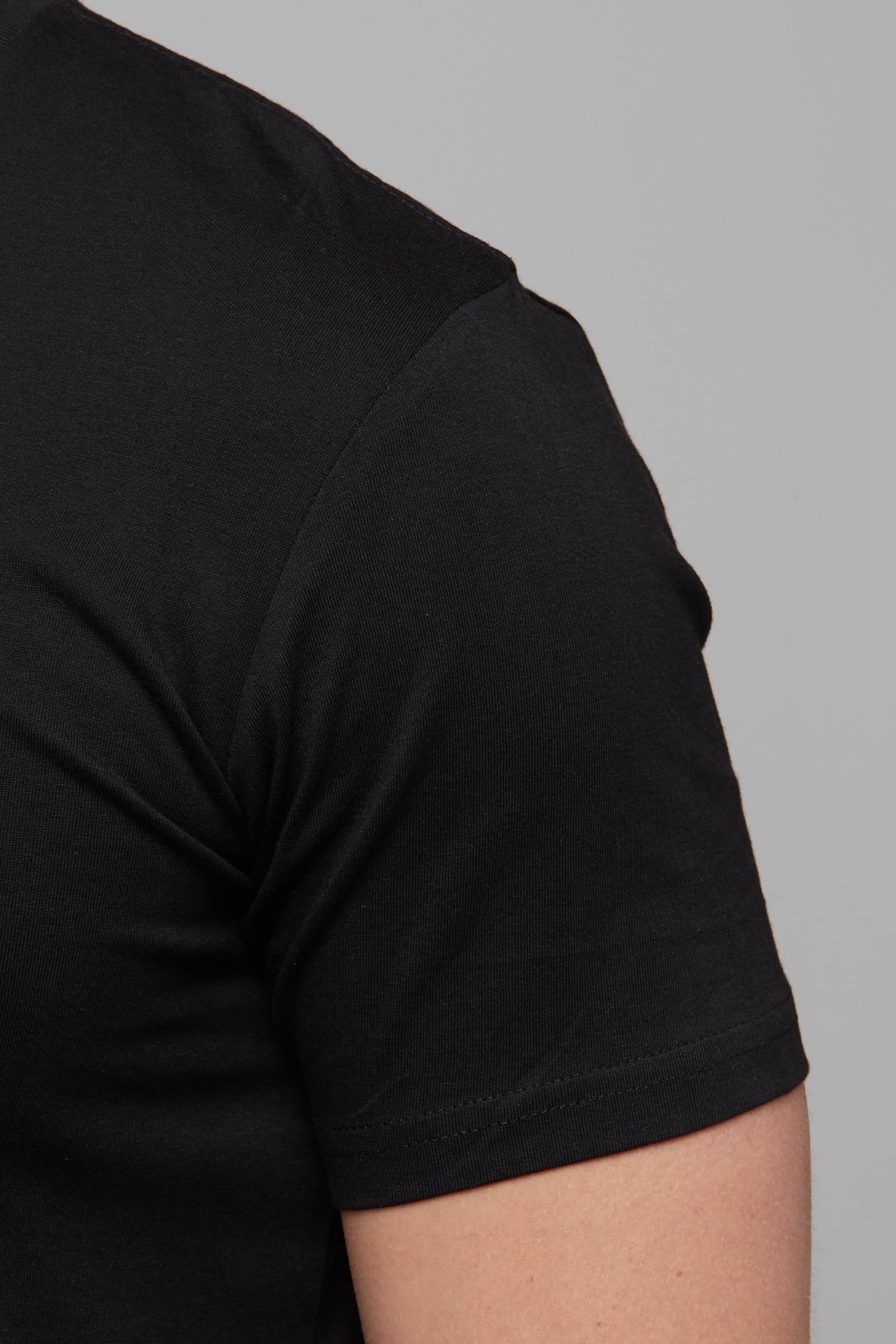 Andre Tee Black 7