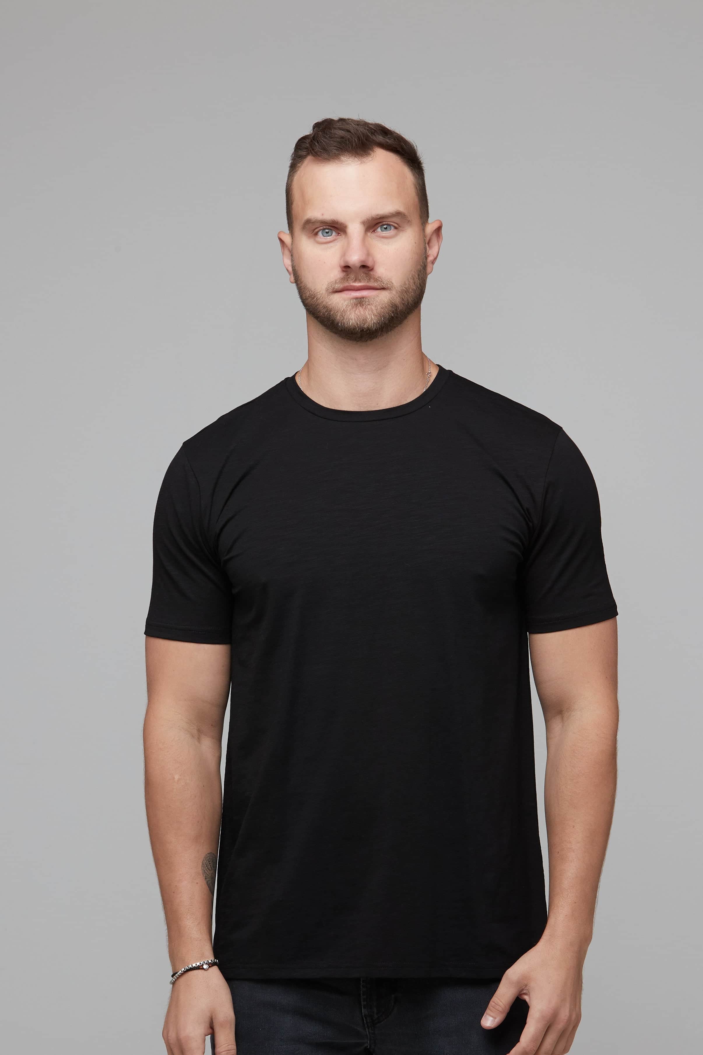 dipped back mens black tee