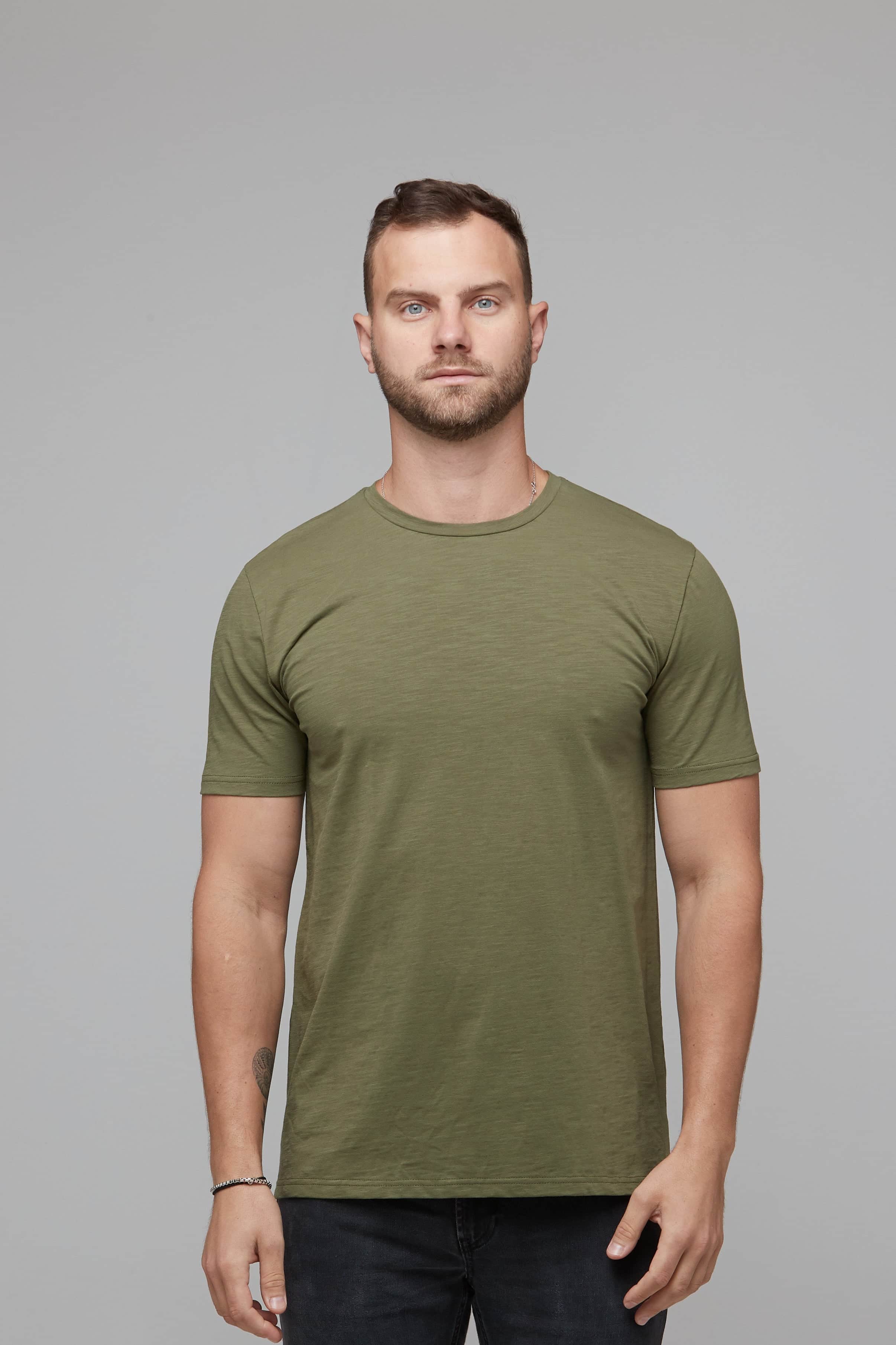 dipped back mens army green tee