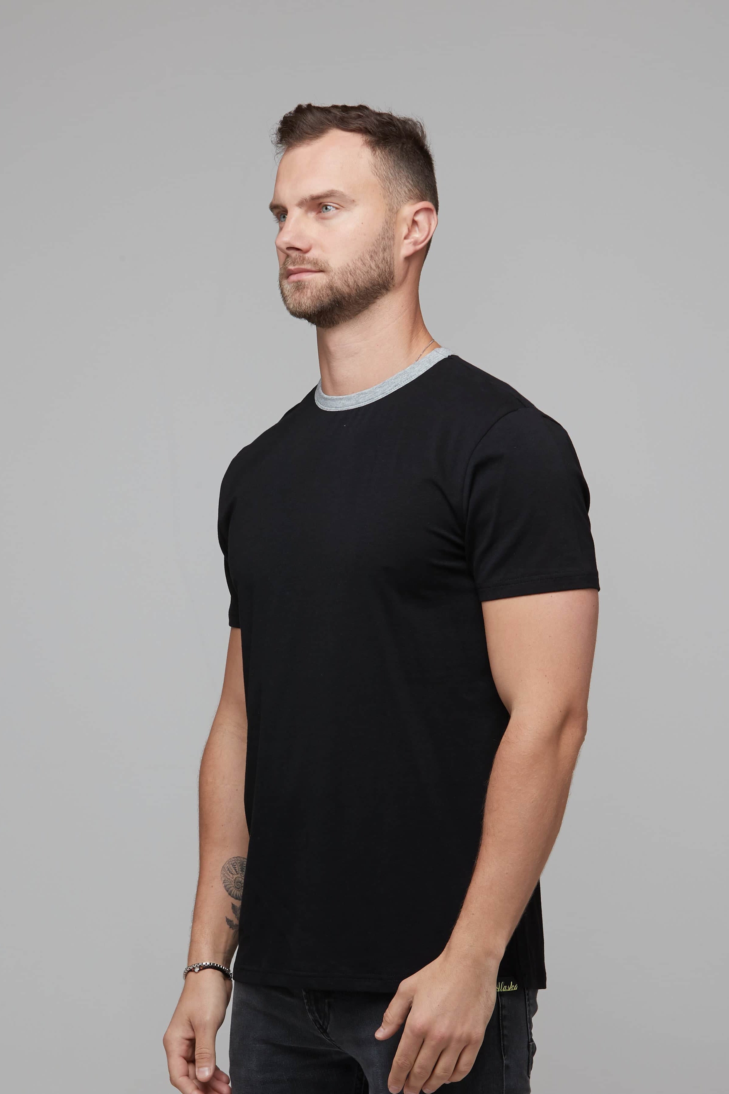 Wyatt Tee Black/Grey 3