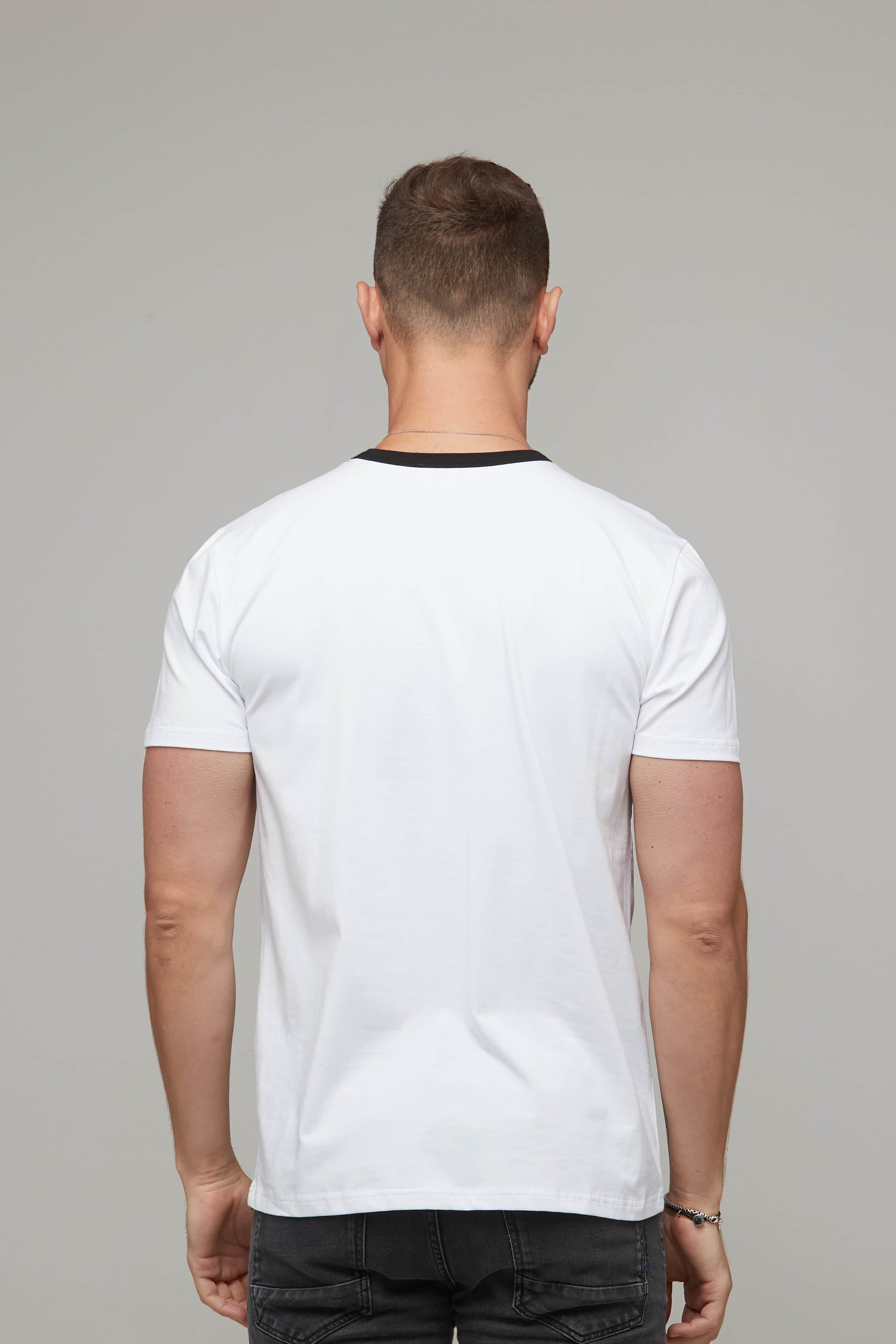 Wyatt Tee White/Black 5