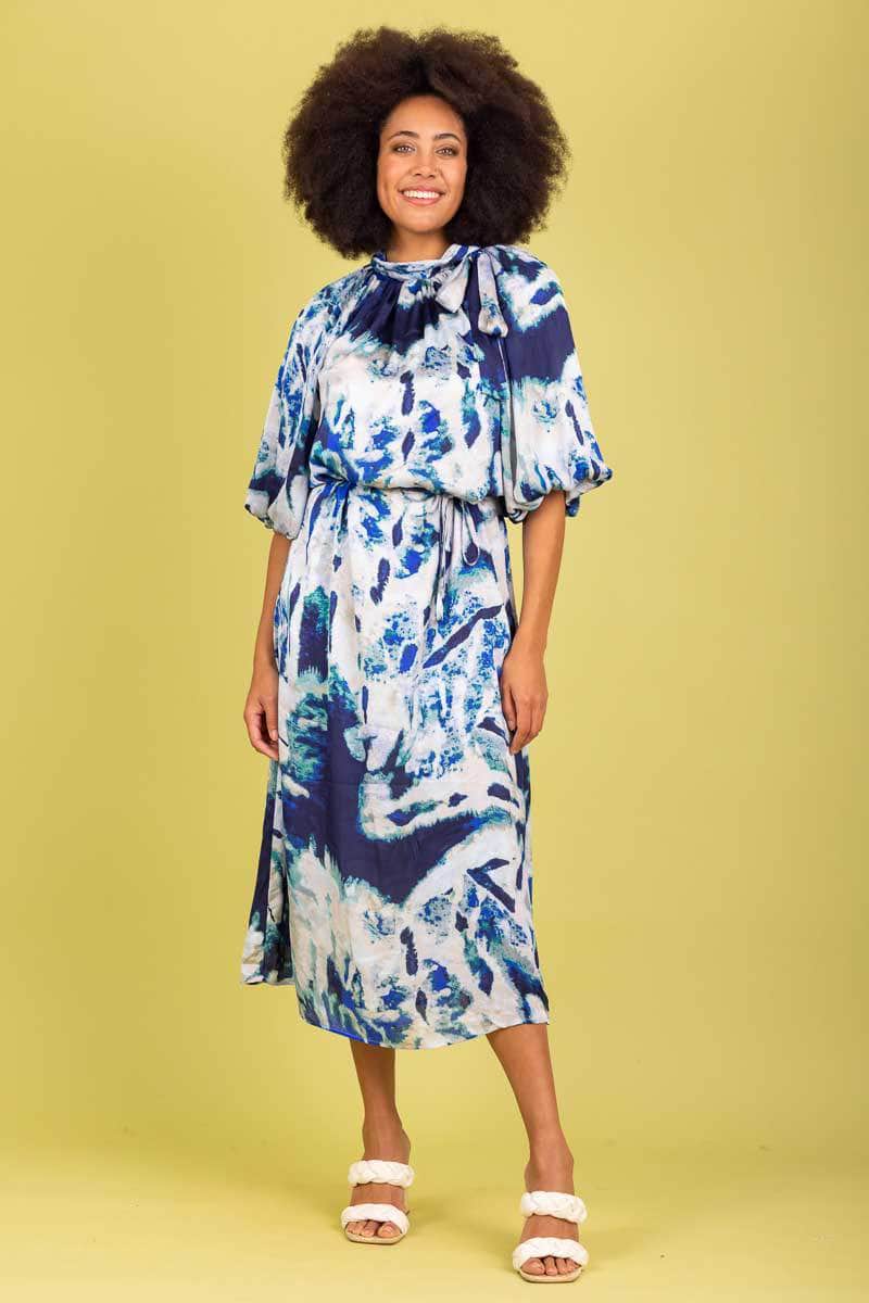 blue abstract dress midi