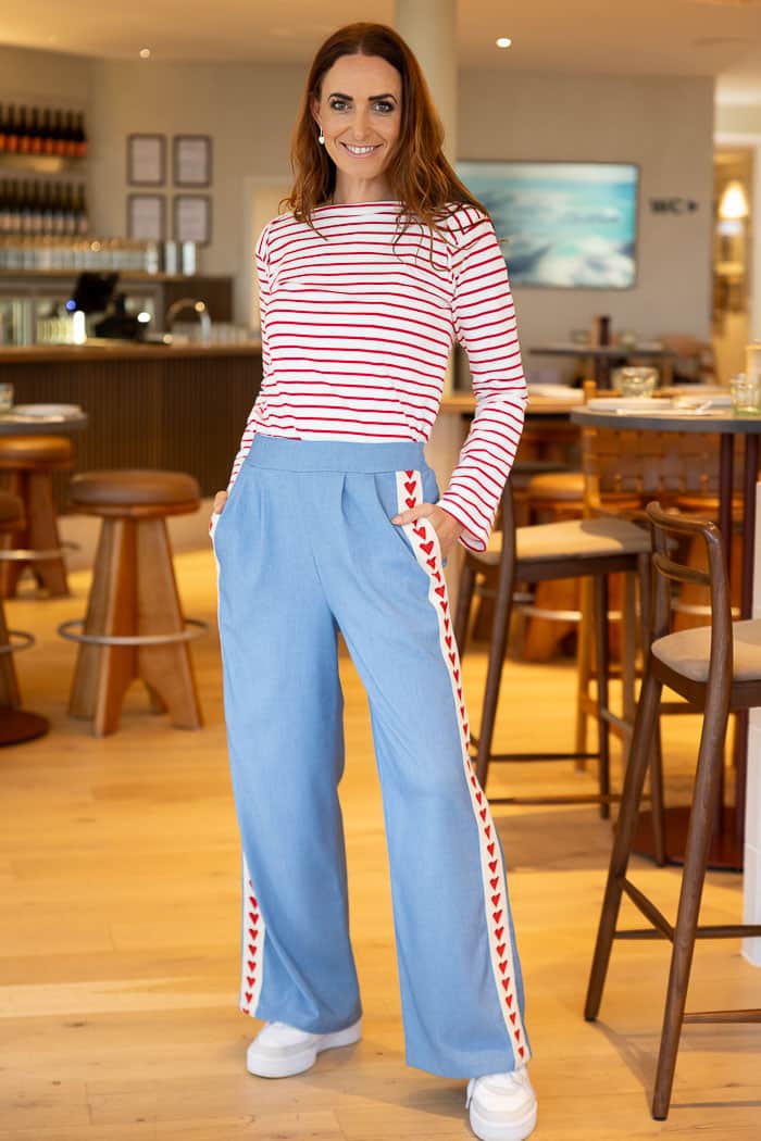 red hearts denim pants