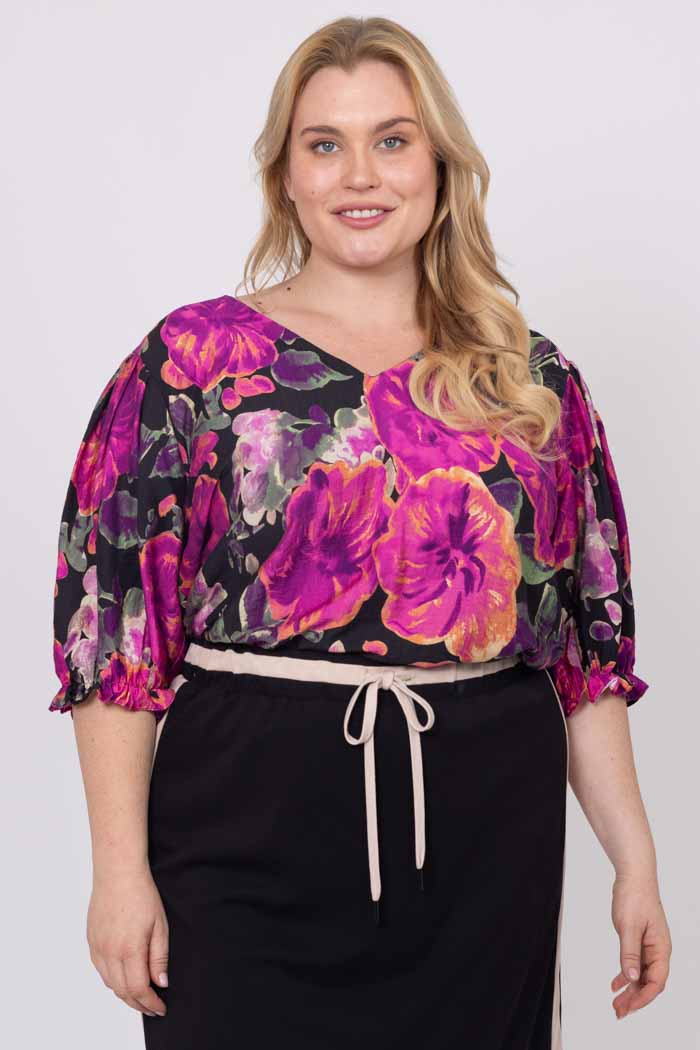 Chetna V Neck Top Black Floral 2
