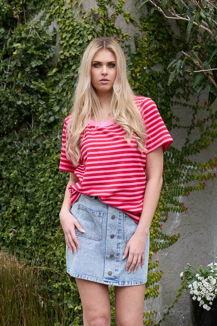 pink red stripes tshirt