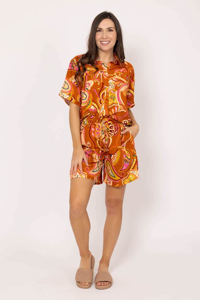 Billie Short Rust Paisley