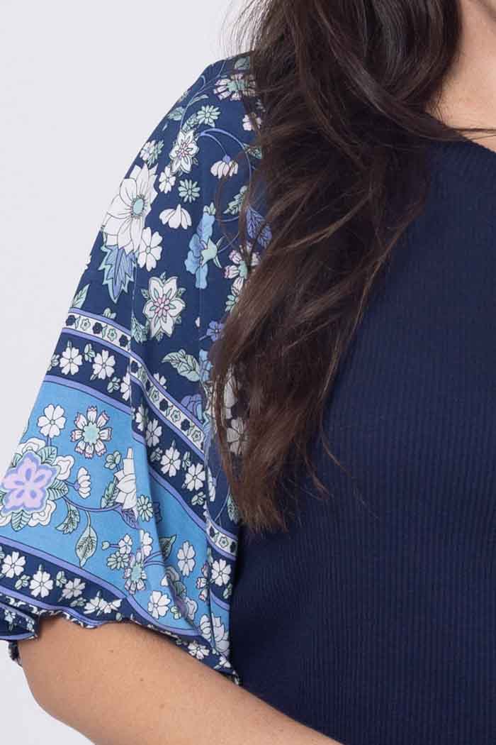 Layla T-Shirt Navy 4