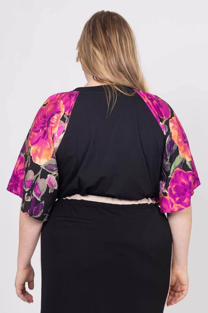 Layla T-Shirt Black Floral 6