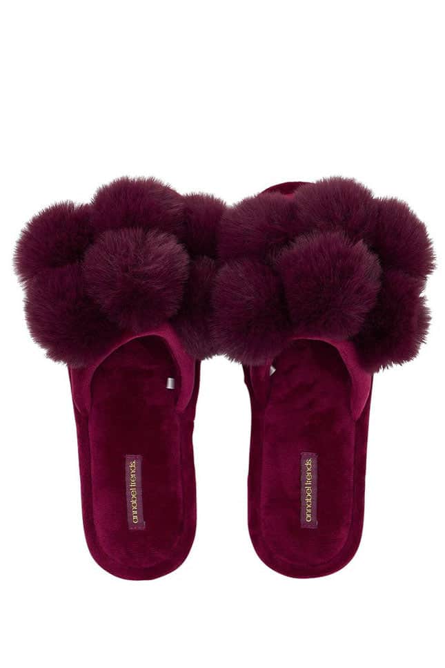 Annabel Trends Cosy Luxe Slippers Pom Pom S/M Mulberry 2