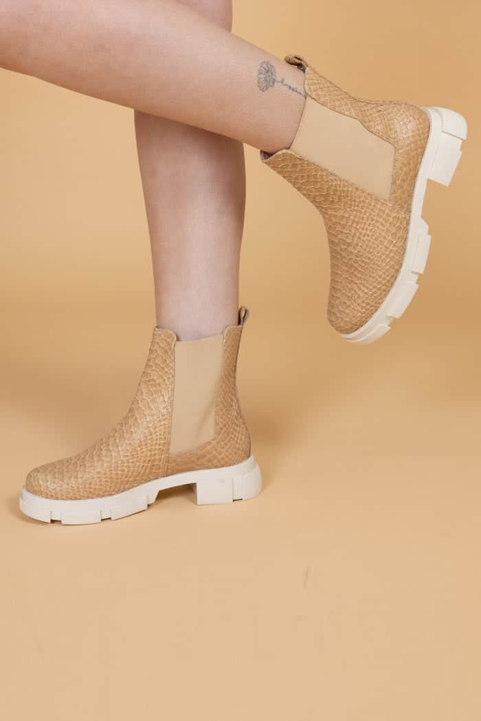 Dahlia Boots Brown Anaconda 2