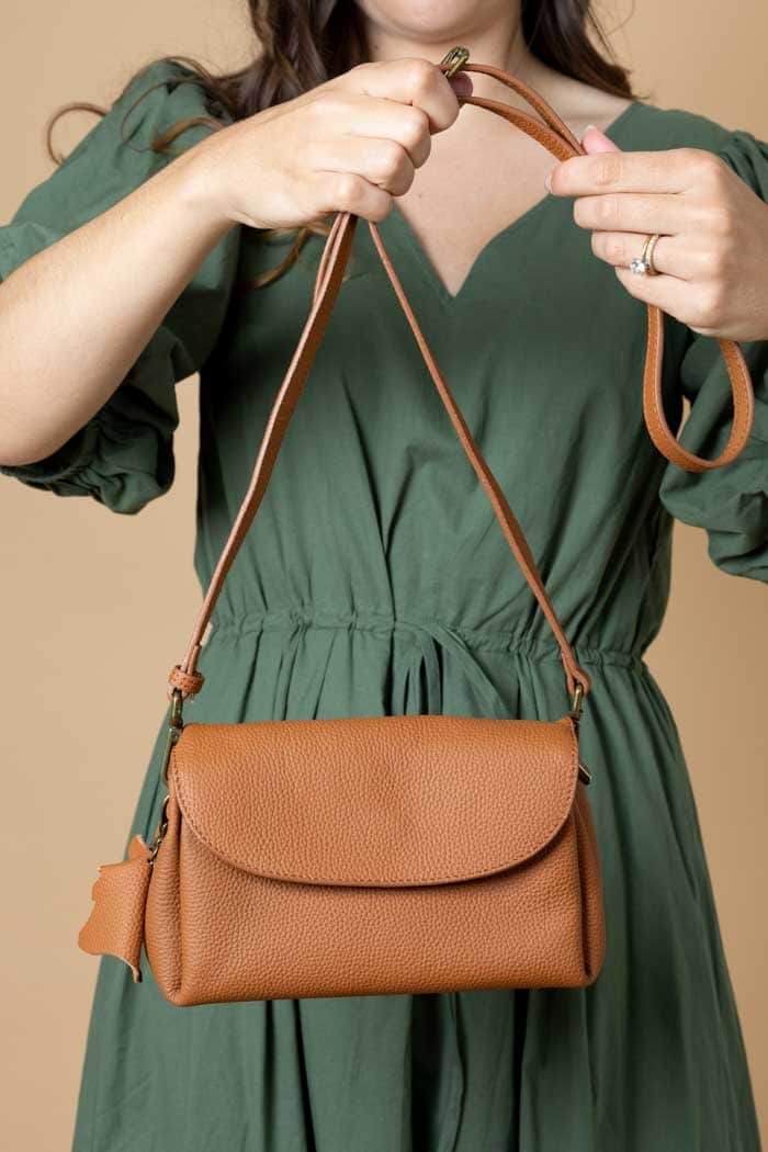 Frankie Handbag Tan 2