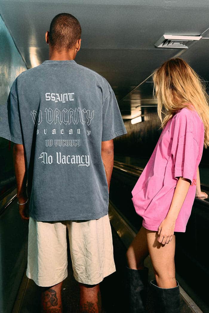 SSAINT No Vacancy Tee Charcoal Acid Wash 3