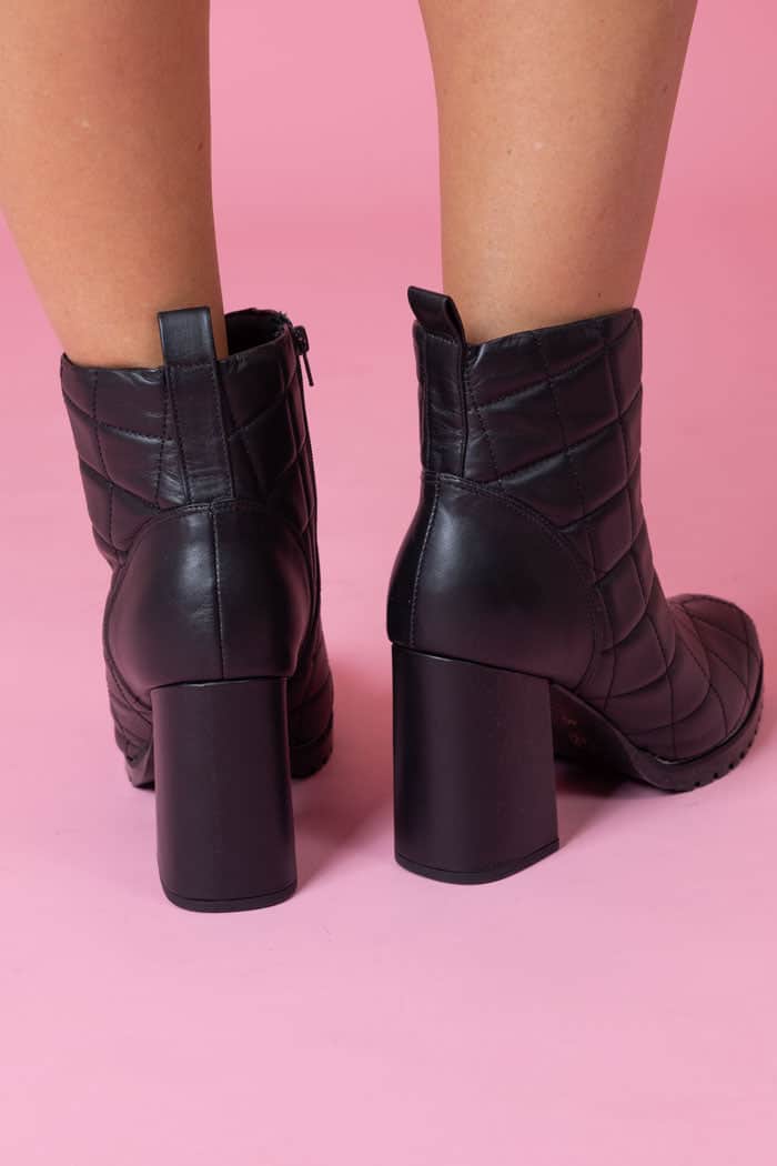 Jen Boot Black 3