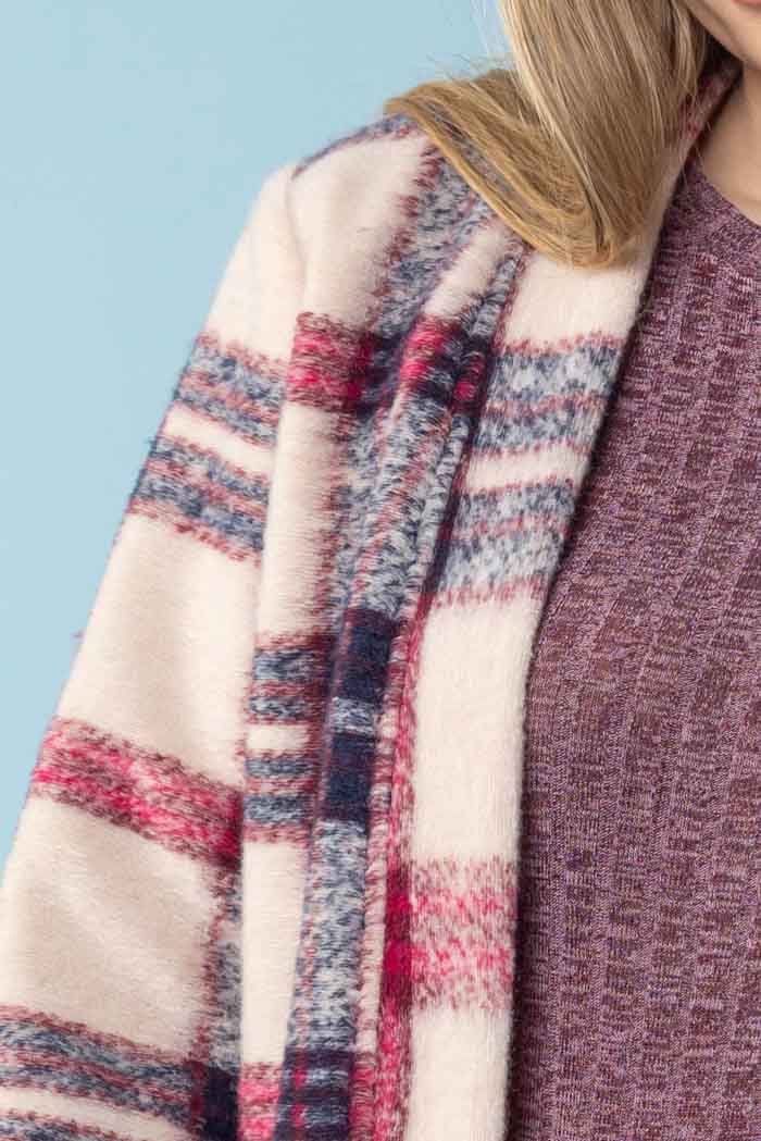 Harriet Cardigan Beige Navy Tartan 4