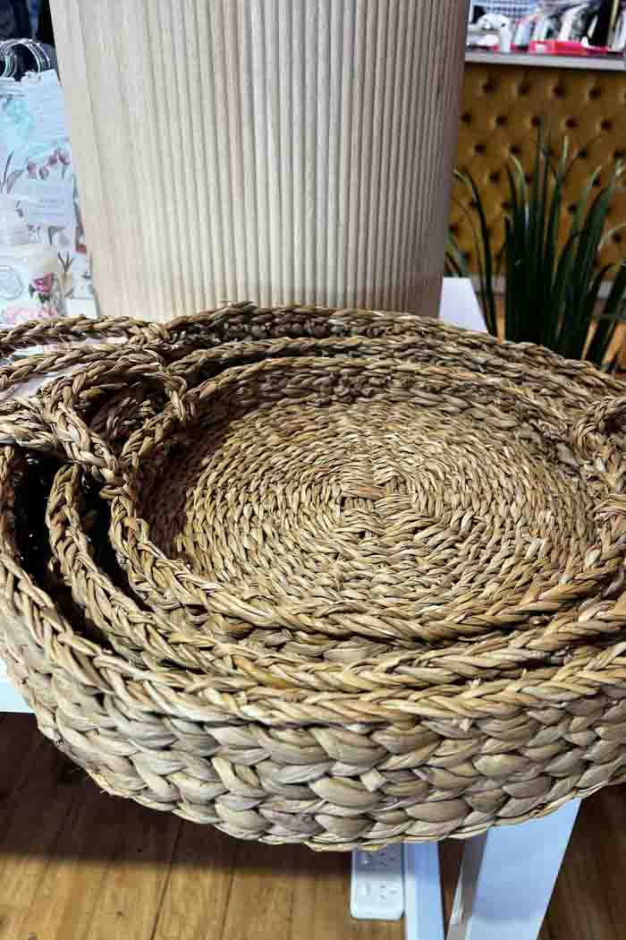 Le Forge Sea Grass/Hyacinth Trays s/3 Natural 7