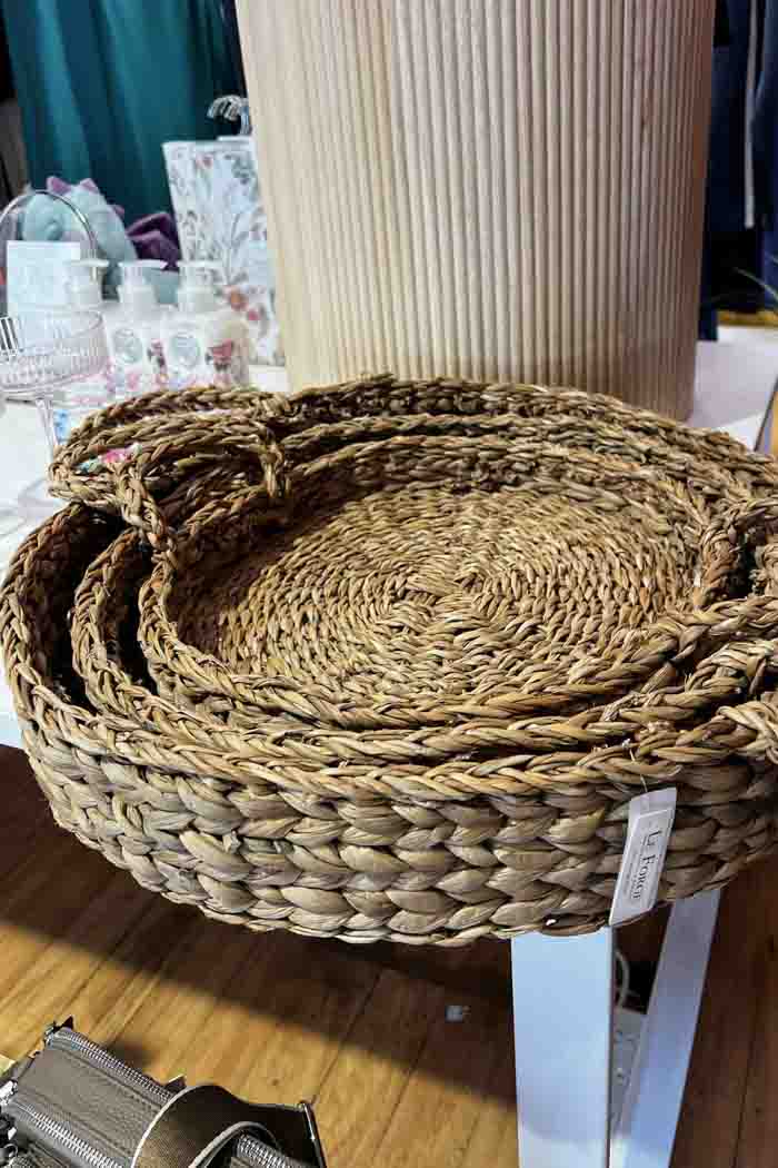 Le Forge Sea Grass/Hyacinth Trays s/3 Natural 8
