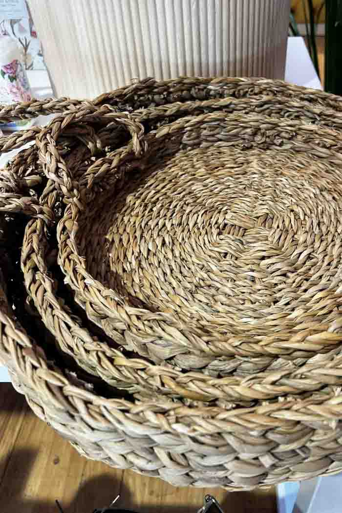 Le Forge Sea Grass/Hyacinth Trays s/3 Natural