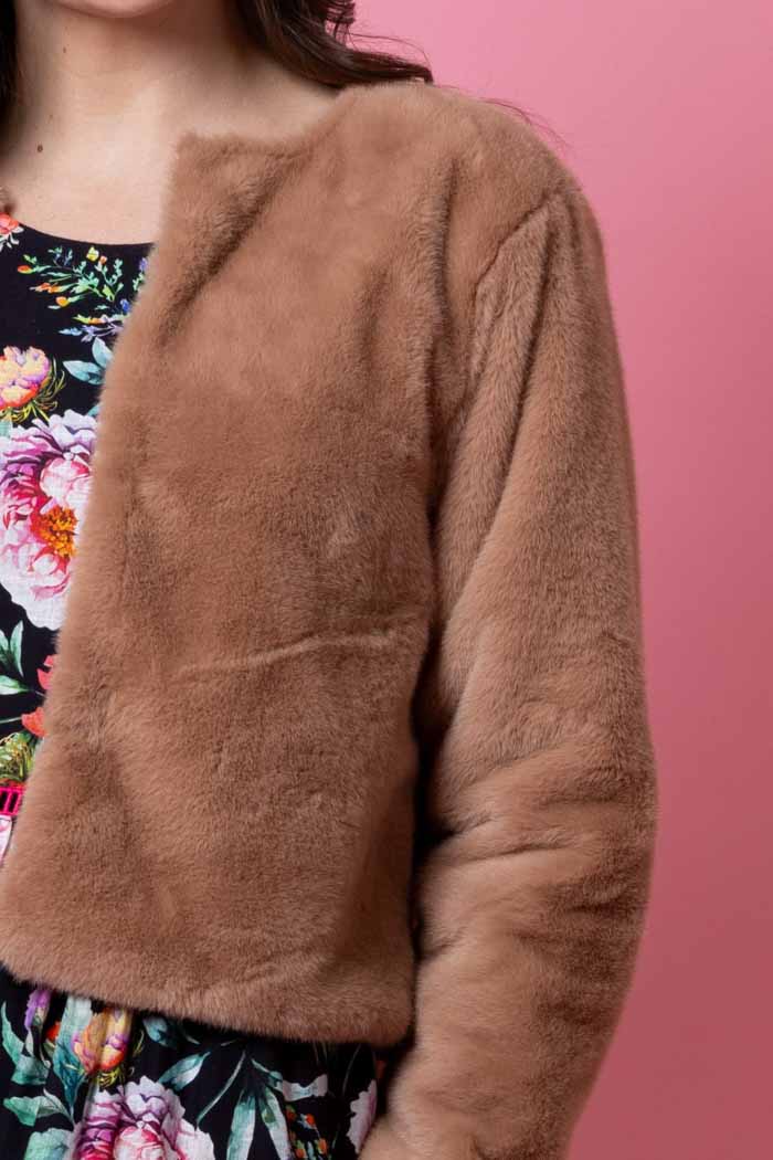 Zoe Short Fur Jacket Caramel 4