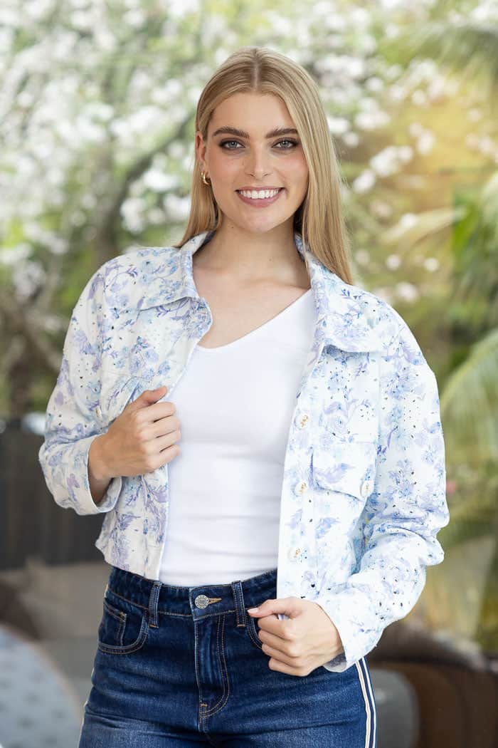 blue floral embroidery denim jacket