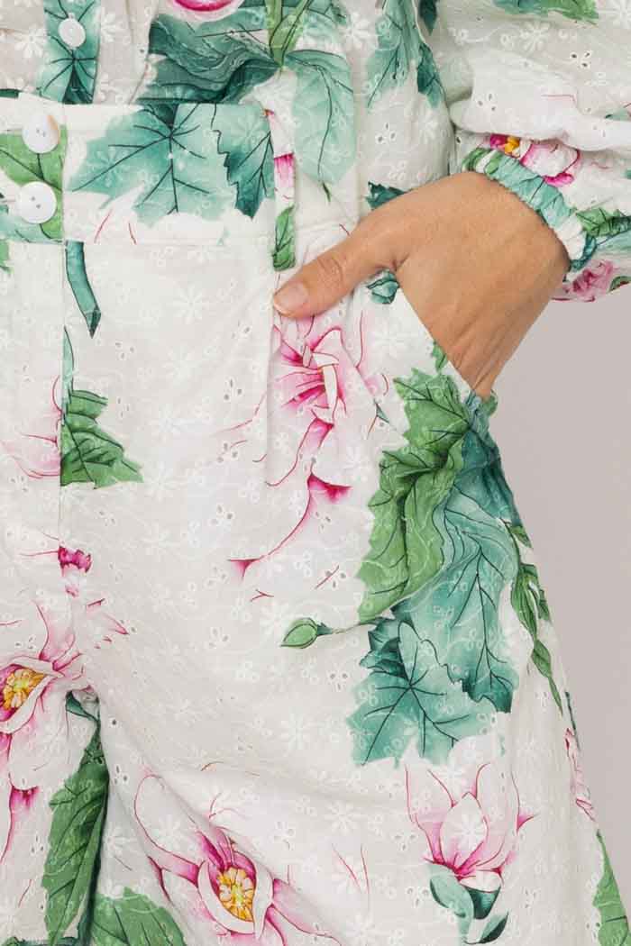 Beau Short White Floral 4