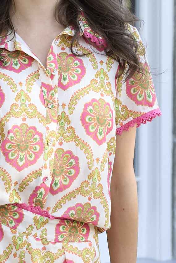 Saskia Shirt Paisley Fluro Pink 4
