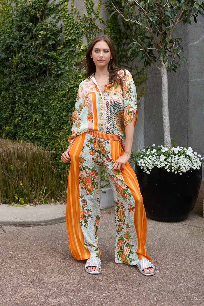 Retro print orange pant