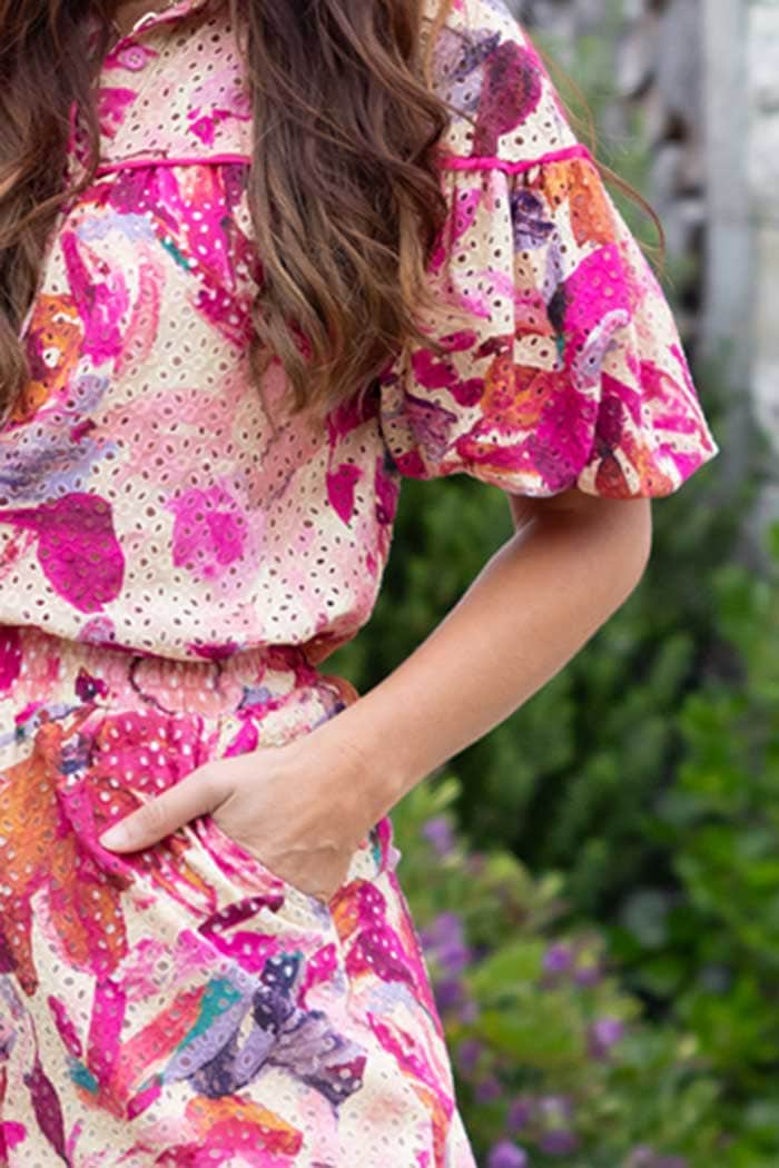 Gilly Blouse Embroidered Pink 4