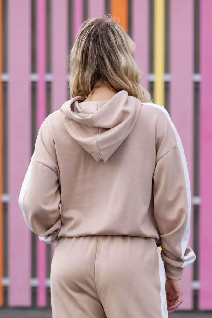 Chill Hoodie Beige 3