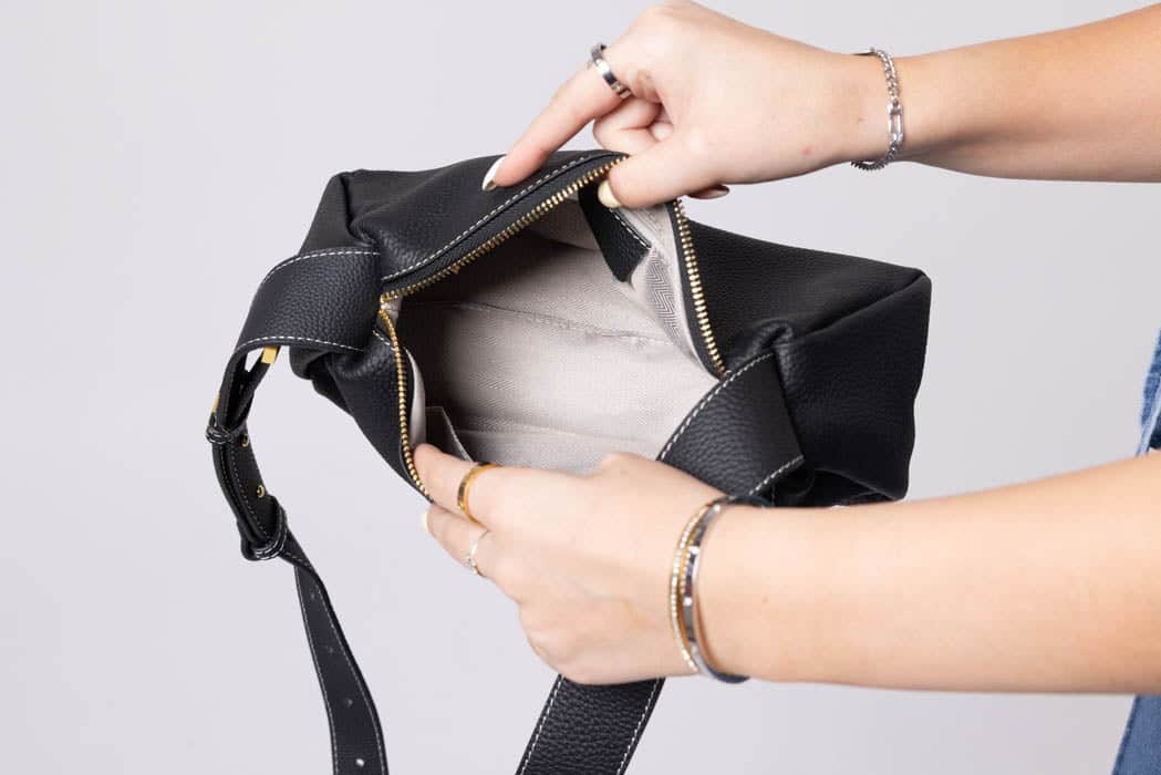 Serena Handbag Black 3