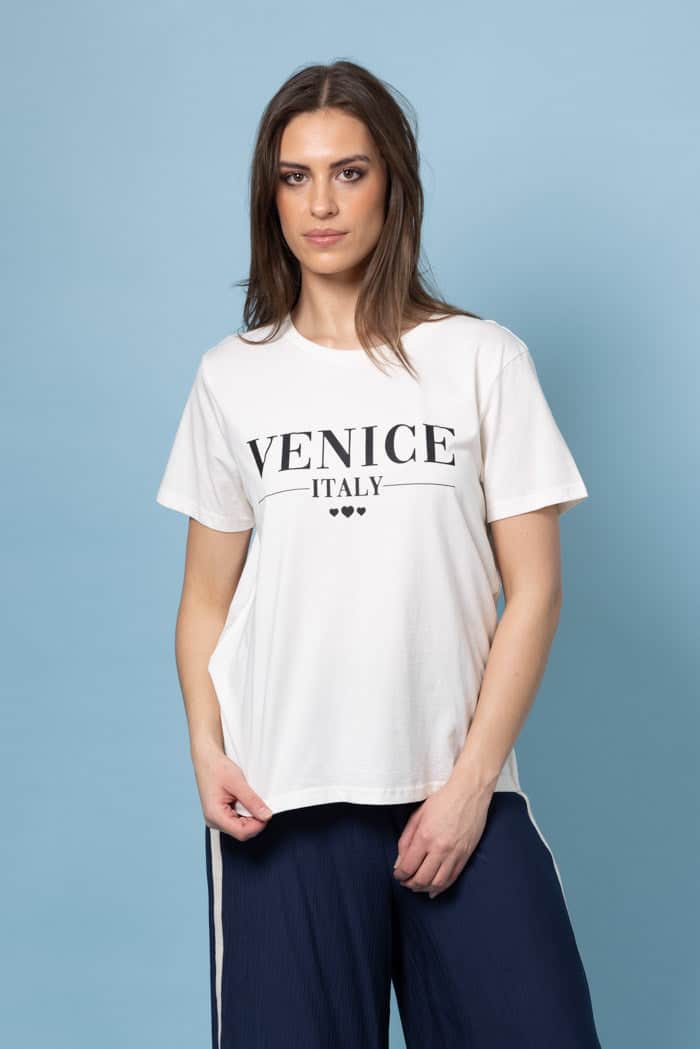 cream white t-shirt