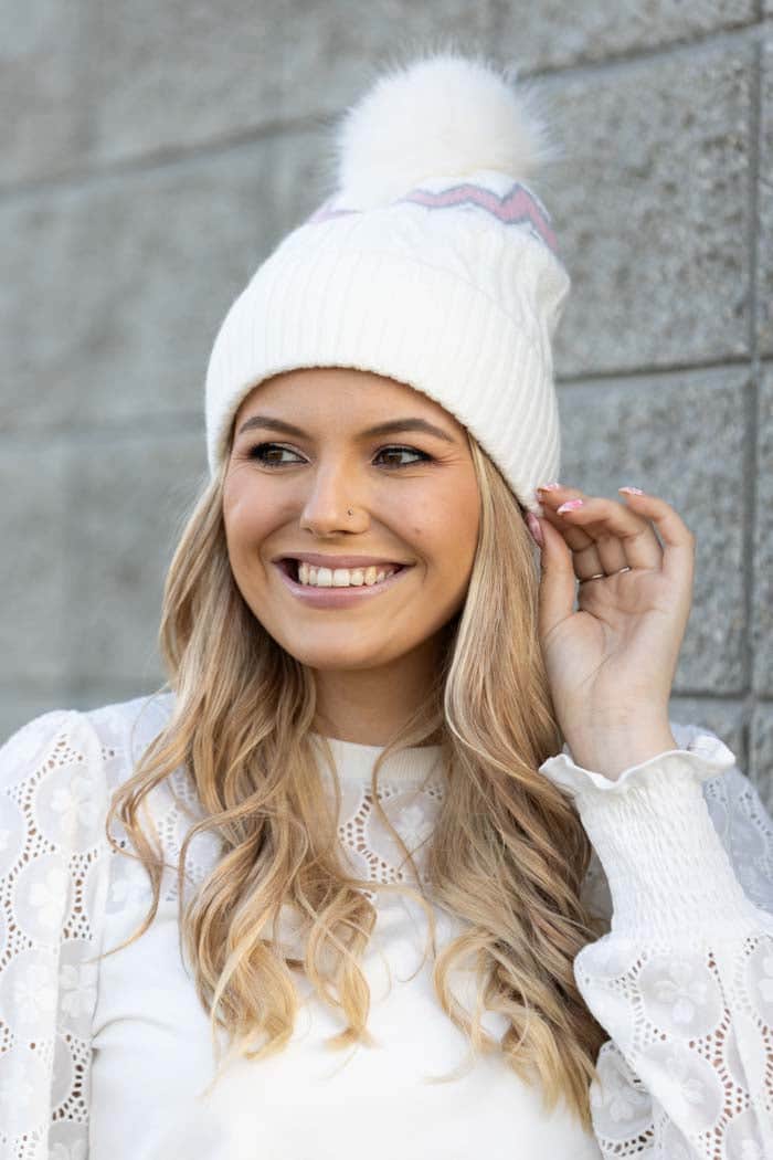 white knitted beanie bobble