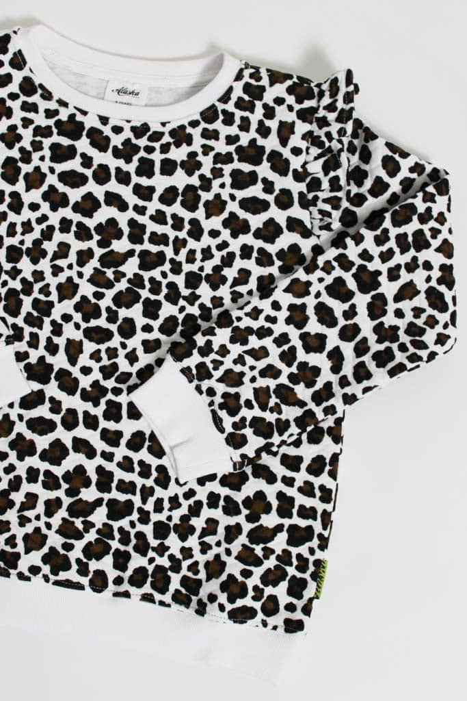 Willow Sweater White Leopard 3