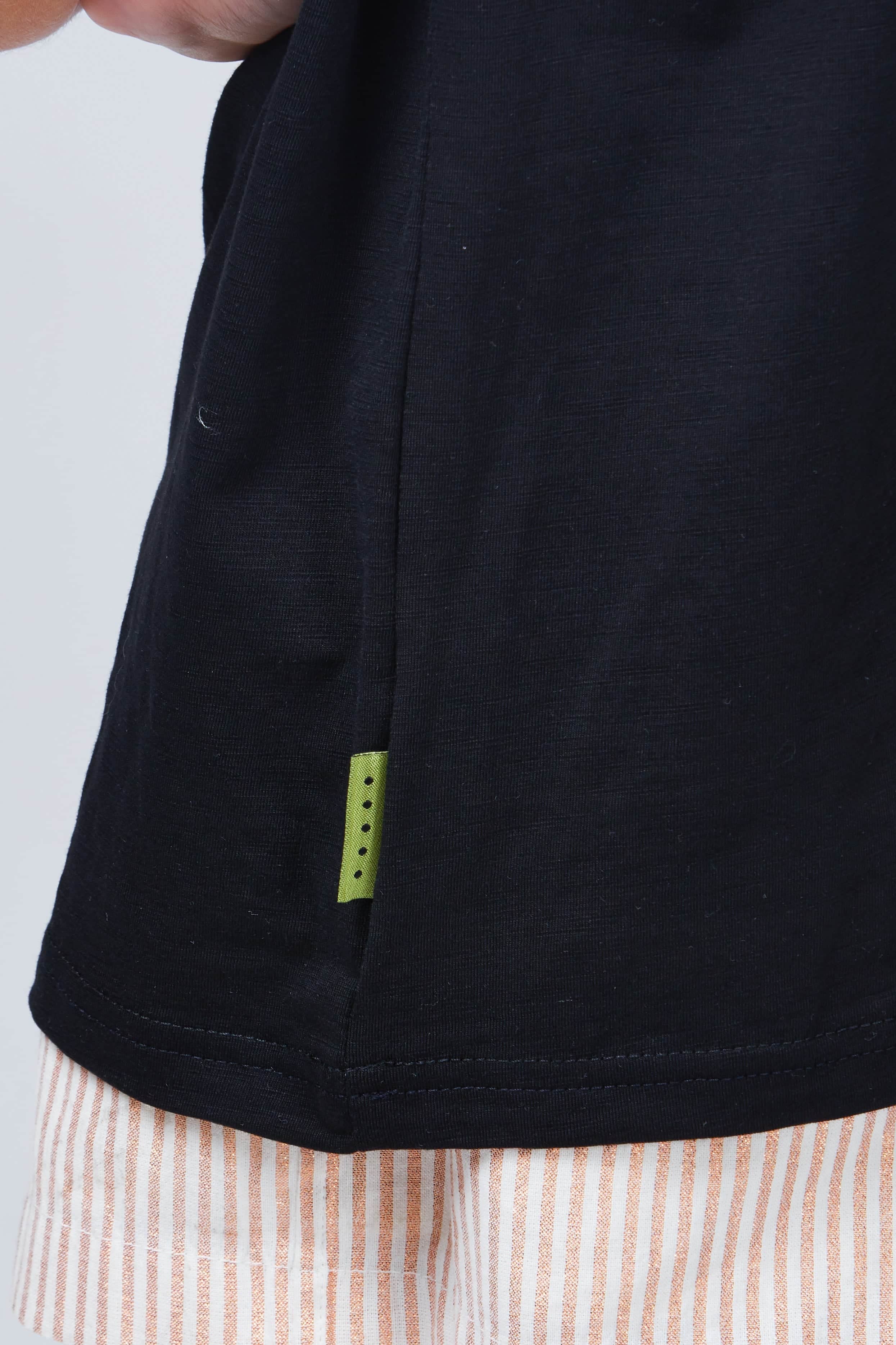 Ash Tee Black 5