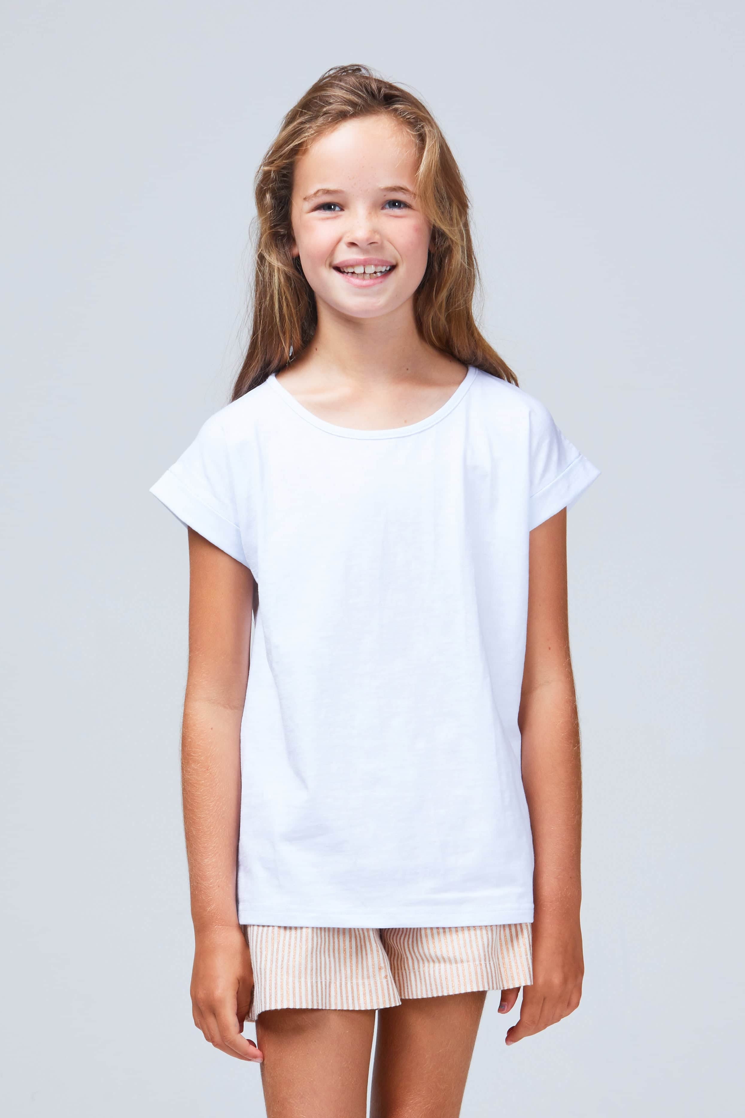 white girls basic tee