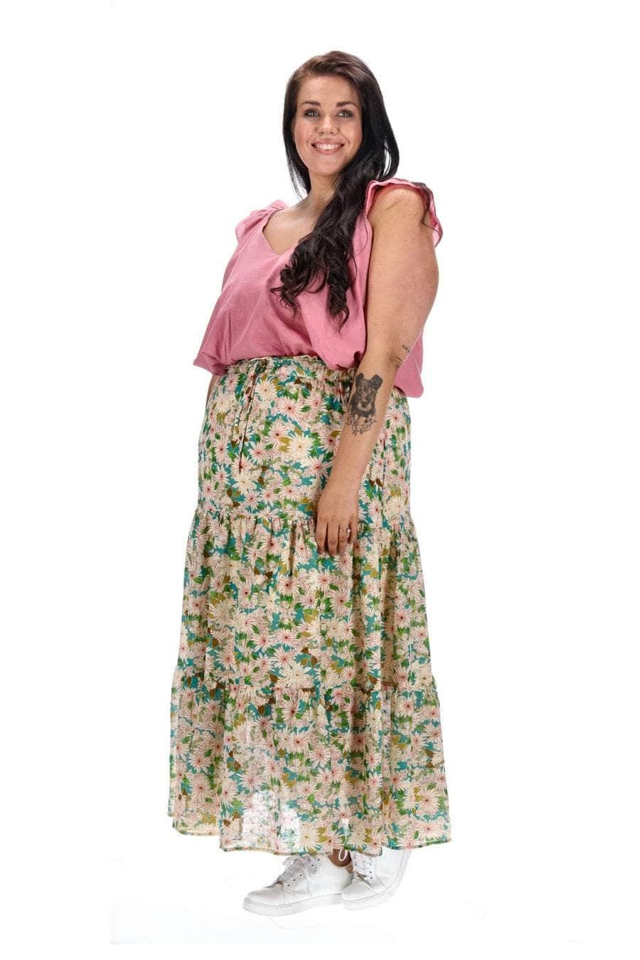 plus size floral skirt