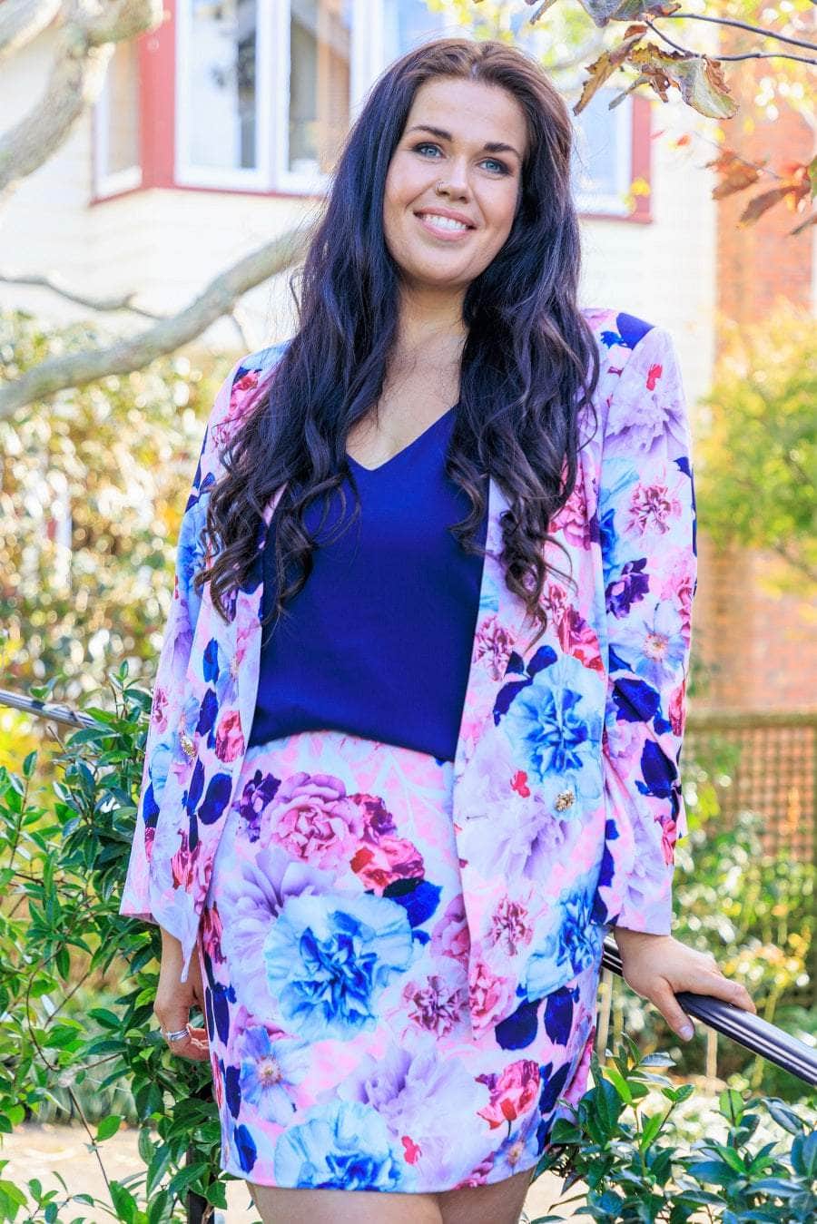 Plus Size Short Skirt